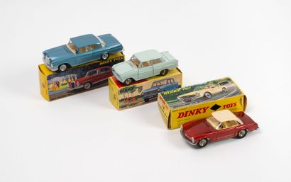 DINKY TOYS FRANCE
Lot including :
-Opel 