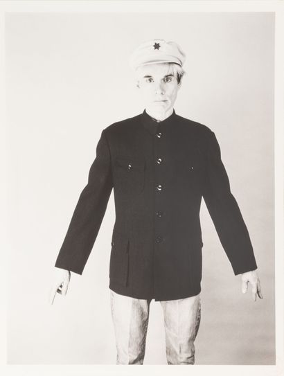 Christopher MAKOS (1948) 
3 photographs:
-...