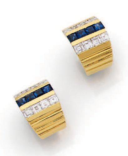 A. & A. TURNER
Paire de clips d'oreilles...