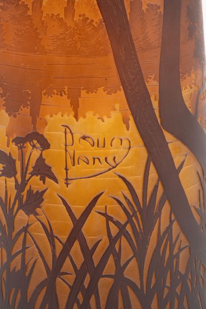 DAUM in Nancy
Very large flat-bottomed vase...