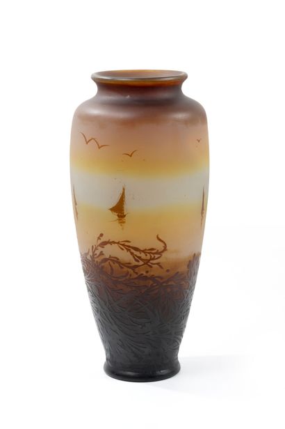 Establishments GALLE
Large baluster vase...