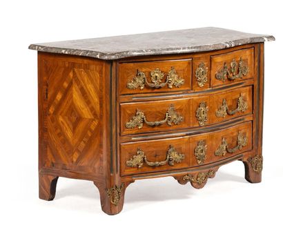 Rosewood and veined brown wood veneer chest...