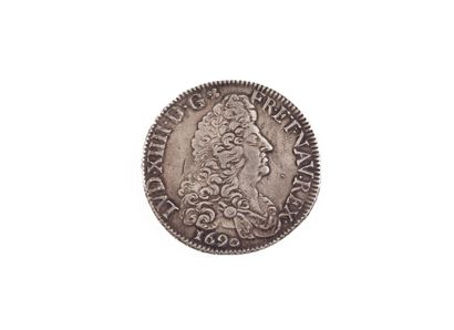 LOUIS XIV (1643-1715)
Shield with eight Ls....