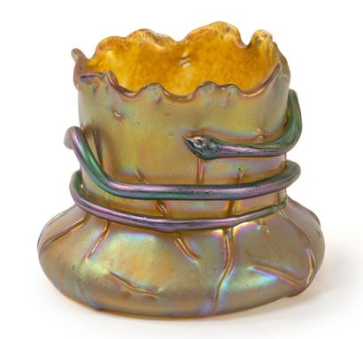 Attributed to Johann LOETZ (1848-1933)
Flat-bottomed...