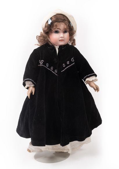 Jules STEINER
Doll, porcelain head, debossed...