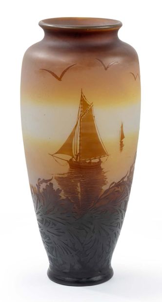 Establishments GALLE
Large baluster vase...