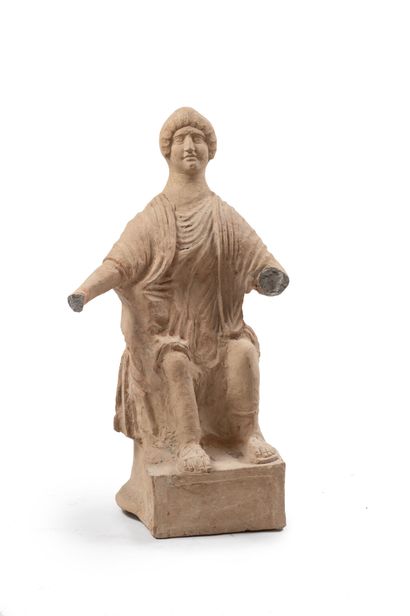 ROMAN TIME
Large statue of a woman wearing...