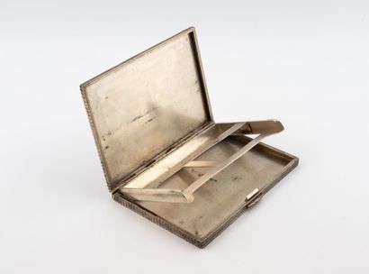 Cigarette box in silver (925) with grooved...