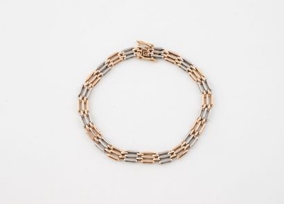 Bracelet en or rose (585) et platine (850)...