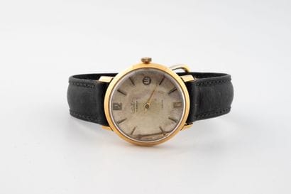 CHILEX
Men's wristwatch, round case in yellow...