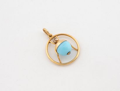 Pendentif en or jaune (750 AC) de forme ronde...