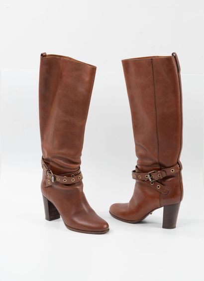Sergio ROSSI
Brown leather boots with heel...