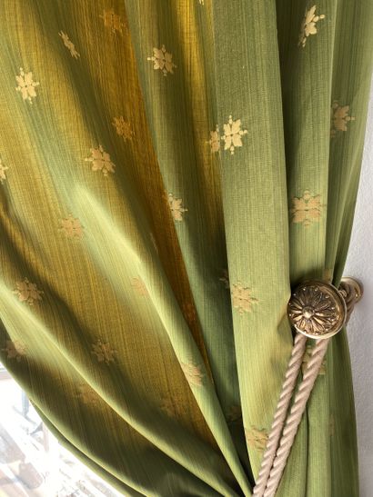 Two pairs of curtains in green-bronze fabric...