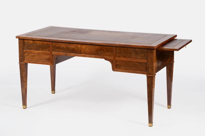FRANCE, 19th century
Rectangular flat mahogany...