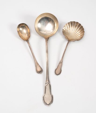 Three serving pieces in silver (950) of two...