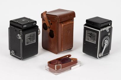 Ensemble de DEUX appareils Bi-Objectifs Rollei.
-...