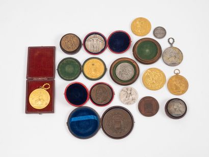 Lot of various medals from municipal, departmental...