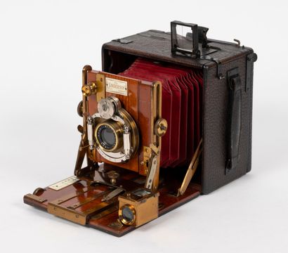 Petite chambre photographique «The SandersonLondon»...