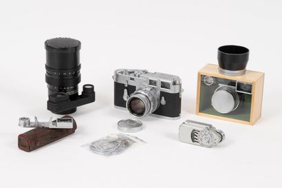Ensemble de matériel photographique Leitz...