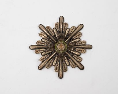 POLAND
Order of Virtuti Militari.
Silver-plated...