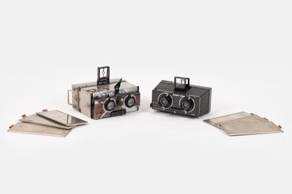 Set of FOUR miscellaneous stereoscopic cameras,...