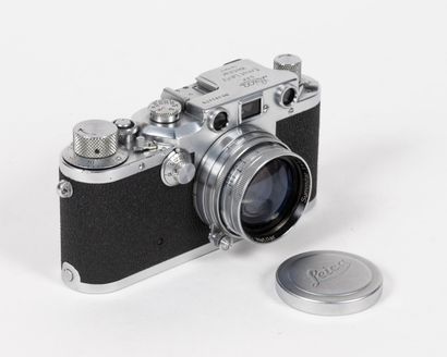 Appareil photographique Leitz Leica. Boitier...