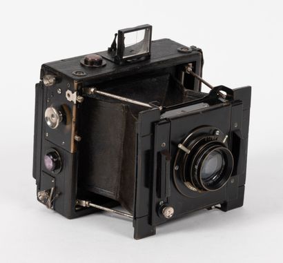 Set of TWO 'Klapp' cameras.
- Klapp AFPI...