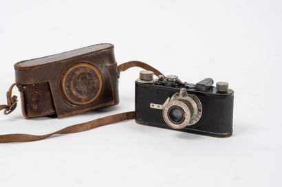 LEITZ LEICA
Leitz camera.
Leica I body n°43...