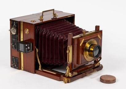 Chambre photographique, dite à coffret (13x18)...