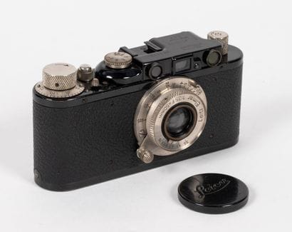 Appareil photographique Leitz Leica. Boitier...