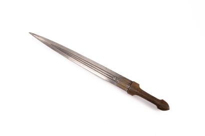 CAUCASUS, 19th century
Kindjal dagger.
Cut-out,...