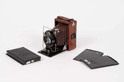 Set of TWO FOTH cameras, TWO small cameras,...
