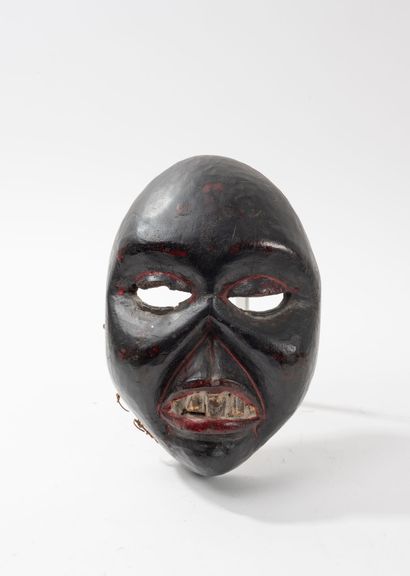 NIGERIA 
Masque Ibibio, Idiok Ekpo.
H. :...