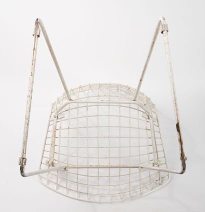 Harry BERTOIA (1915-1978)
Chaise Wire DK.
Modèle...