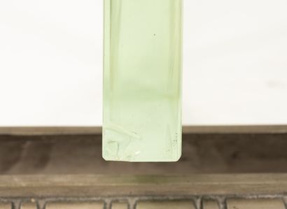 Dans le goût de MULLER Frères
Lampe de bureau.
Formée...