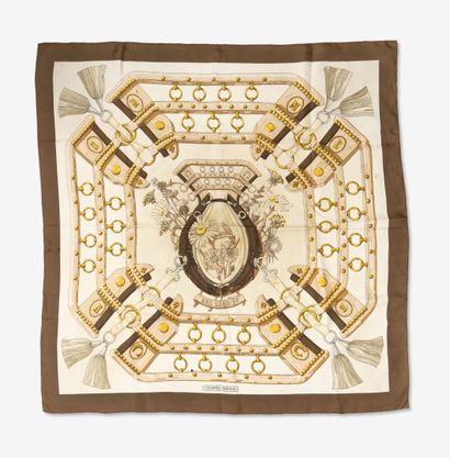 HERMES, Paris
Carré en twill de soie imprimée...