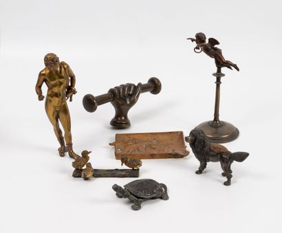 Petit lots de sujets.
* en bronze :
- Jeune...