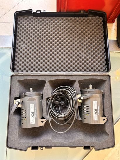 Flash monobloc style RX 600 dans une valise...