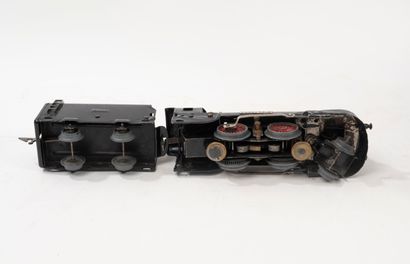 JEP
Lot gauge 0 including:
-Locomotive 120...