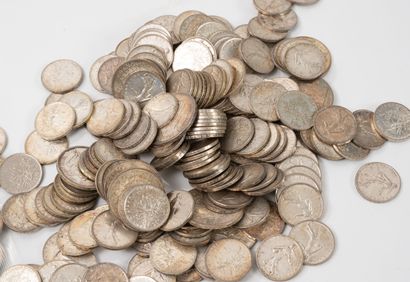 Lot de pièces en argent dont Semeuse et Hercule....