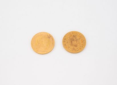 Deux pièces de 20 francs or :
- Au coq, 1908.
-...