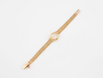 JAEGER LECOULTRE
Ladies' wristwatch in yellow...