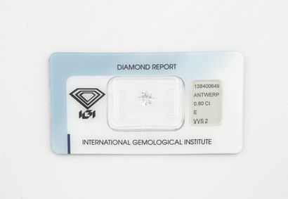 Round brilliant-cut diamond on paper.
Weight:...