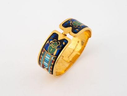 Michaela FREY
Semi-rigid opening bracelet...