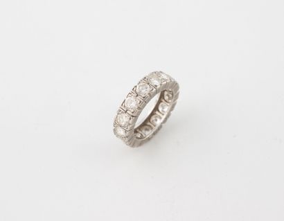 American wedding band in platinum (850) set...