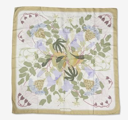 HERMES PARIS
Square in printed silk twill,...