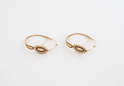 Pair of yellow gold (750) poissardes with...