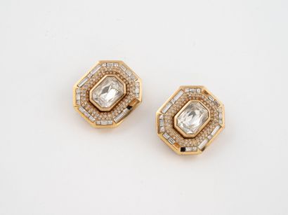Christian DIOR
Paire de clips d'oreilles...