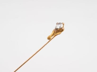 Yellow gold (750) tie pin with a bird of...