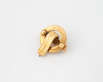 Broche-pendentif en or jaune (750) de forme...